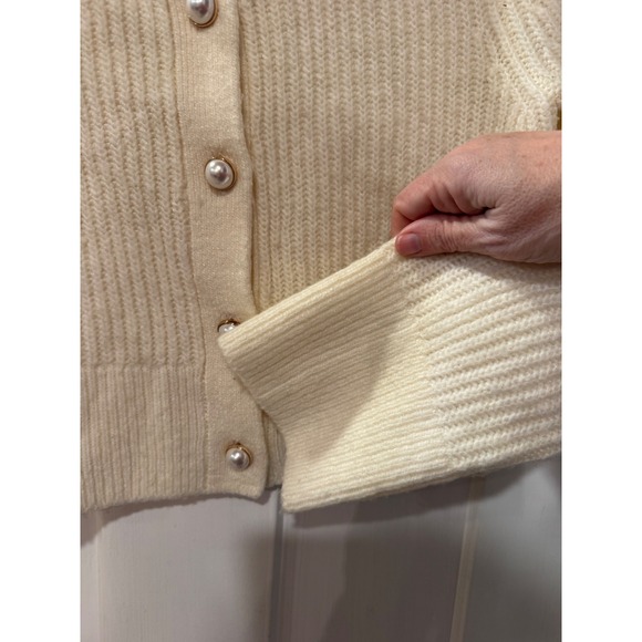 Abercrombie Fitch Cream Knit Cardigan Pearl Buttons Cropped Sweater Women - Picture 4 of 12